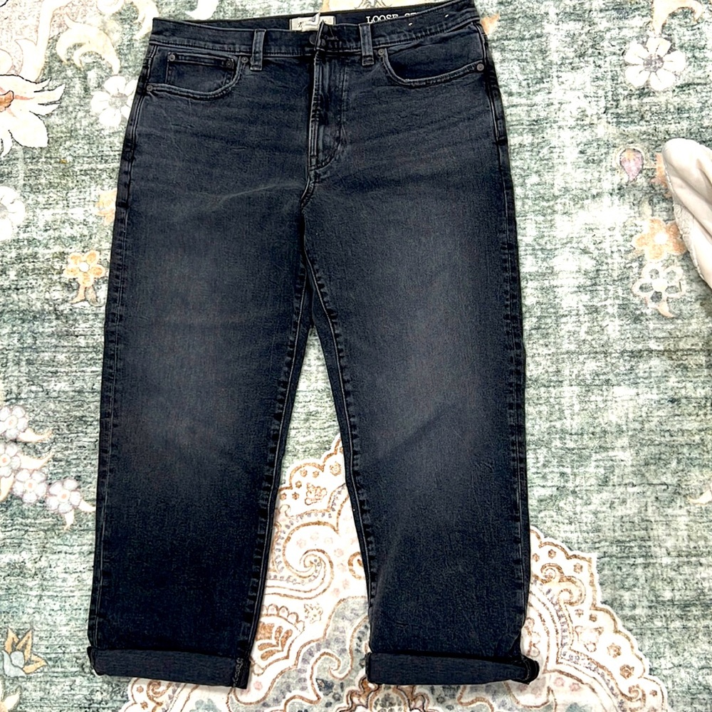 Black Madewell Loose Straight Jeans. Size 34x30.